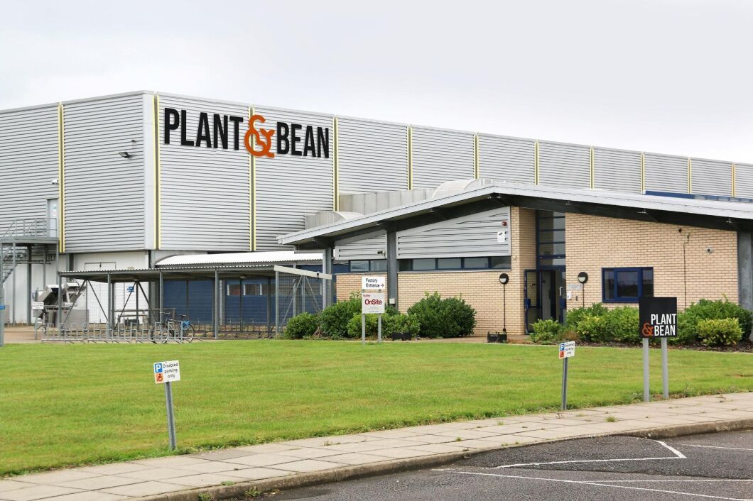 Målet är att få över ”riktiga köttälskare” till grönsakssidan, enligt vd:n för Plant & Bean.