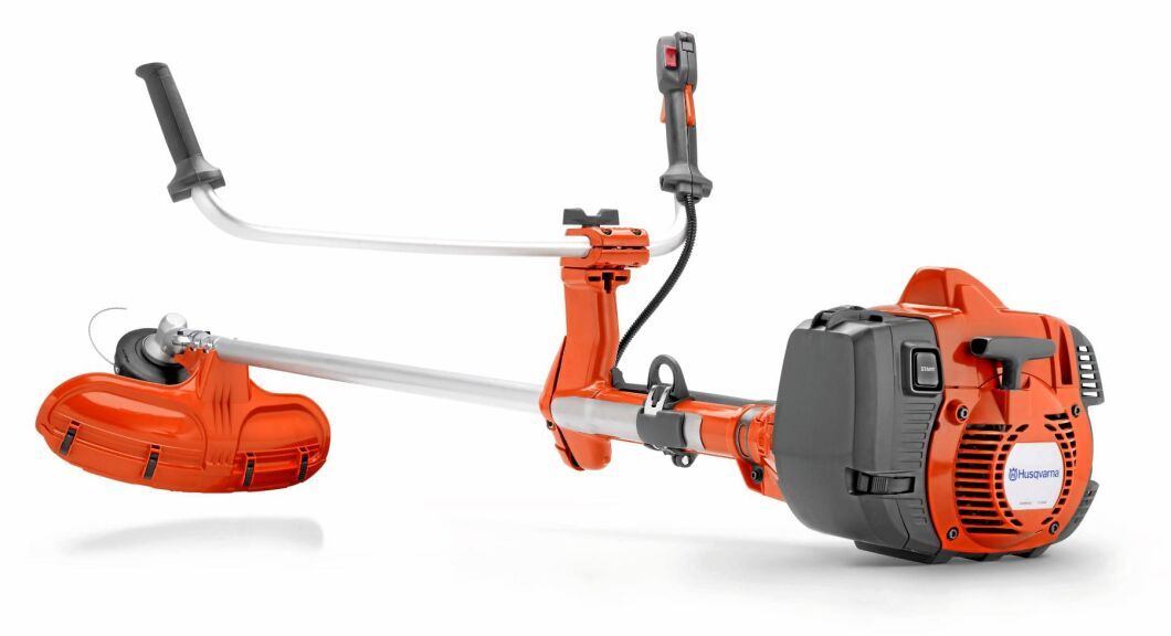 Husqvarnas 545 RXt är en av tre sågar som nu utrustas med den automatiska förgasarinställningen.