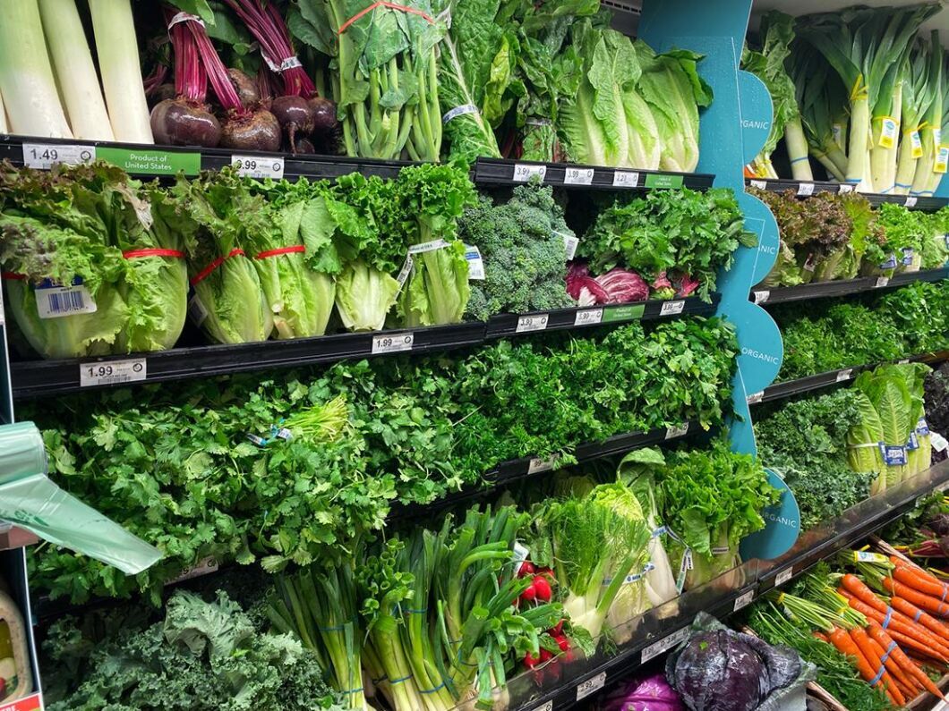 Om små leverantörer släpptes in i de stora matkedjornas sortiment skulle det betyda oerhört mycket var budskapet i ett upprop från mindre primärproducenter och mathantverkare.