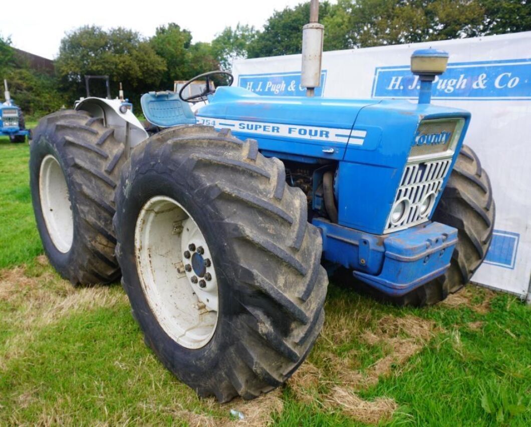Ford Super Four tillverkades mellan 1960 och 1964.