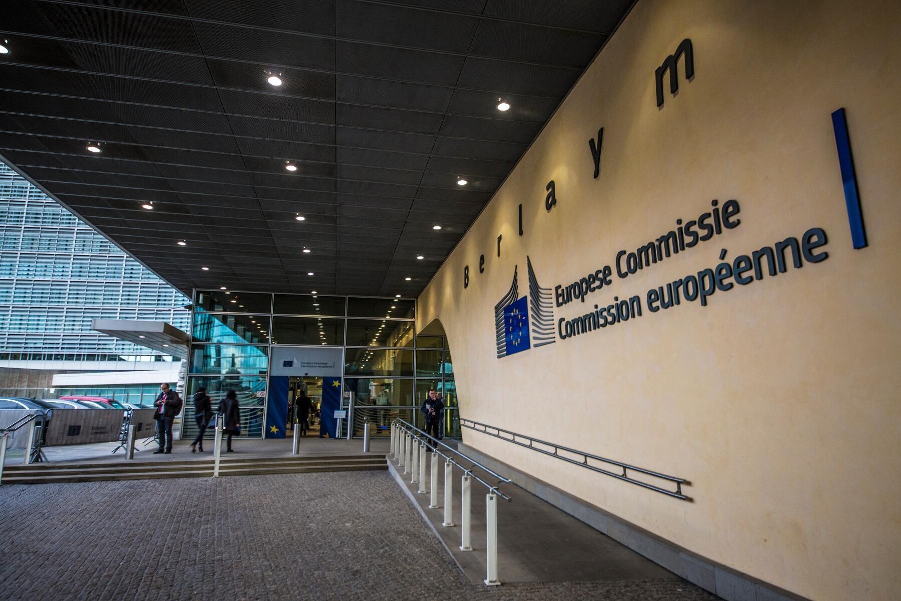 EU-kommissionen hoppas att medlemsländerna ska vilja leva upp till den gröna givens mål även om de inte är tvungna.