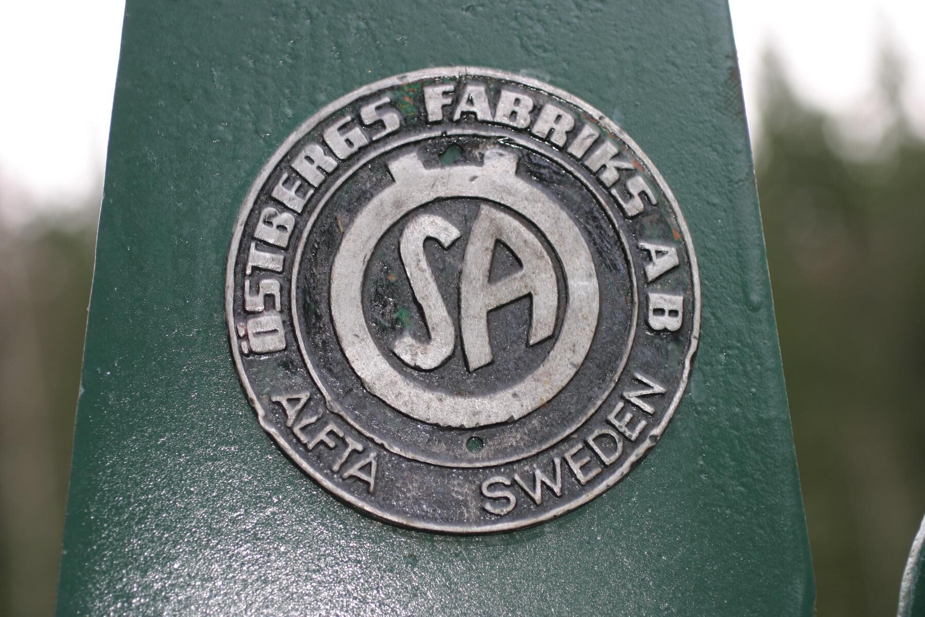 Bamse byggs av ÖSA, Östbergs Fabriks AB, i Alfta och totalt byggs 732 exemplar mellan 1957 och 1964.
