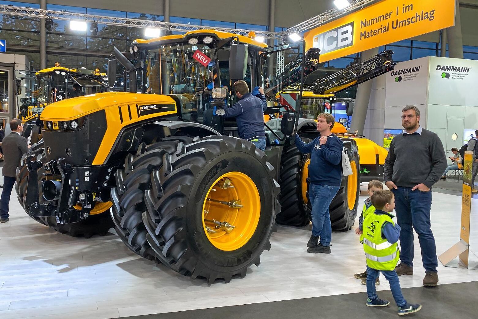 JCB Fastrac 4000