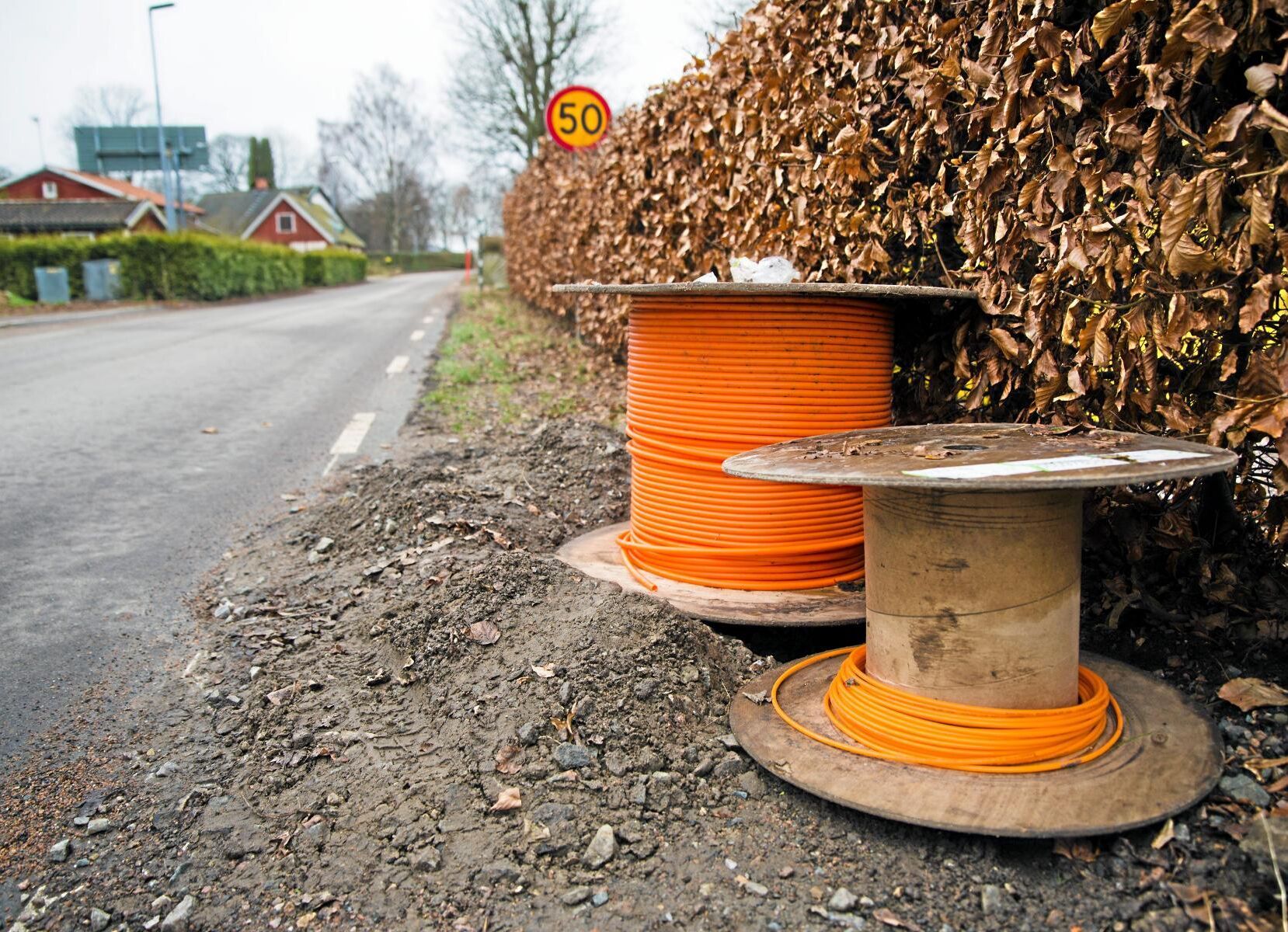 I regeringens höstbudget satsas 650 miljoner över tre år, alltså långt ifrån de 22 miljarderna som krävs.