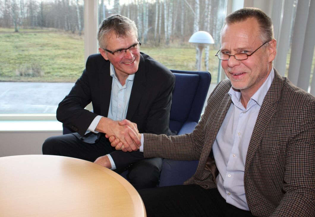 Carsten Klausen har utsetts till ny tillförordnad VD och Johan Nordenblad tvice VD.
