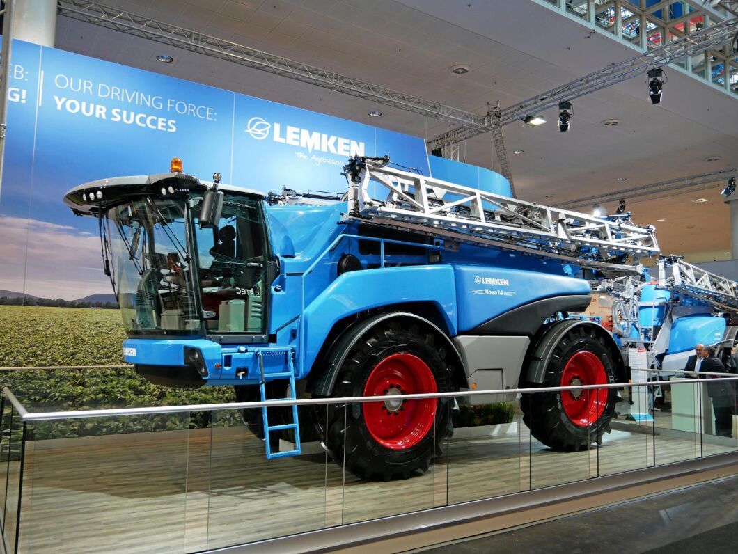 Lemkens självgående spruta får en kapacitet på 7 200 och 4 800 liter.
