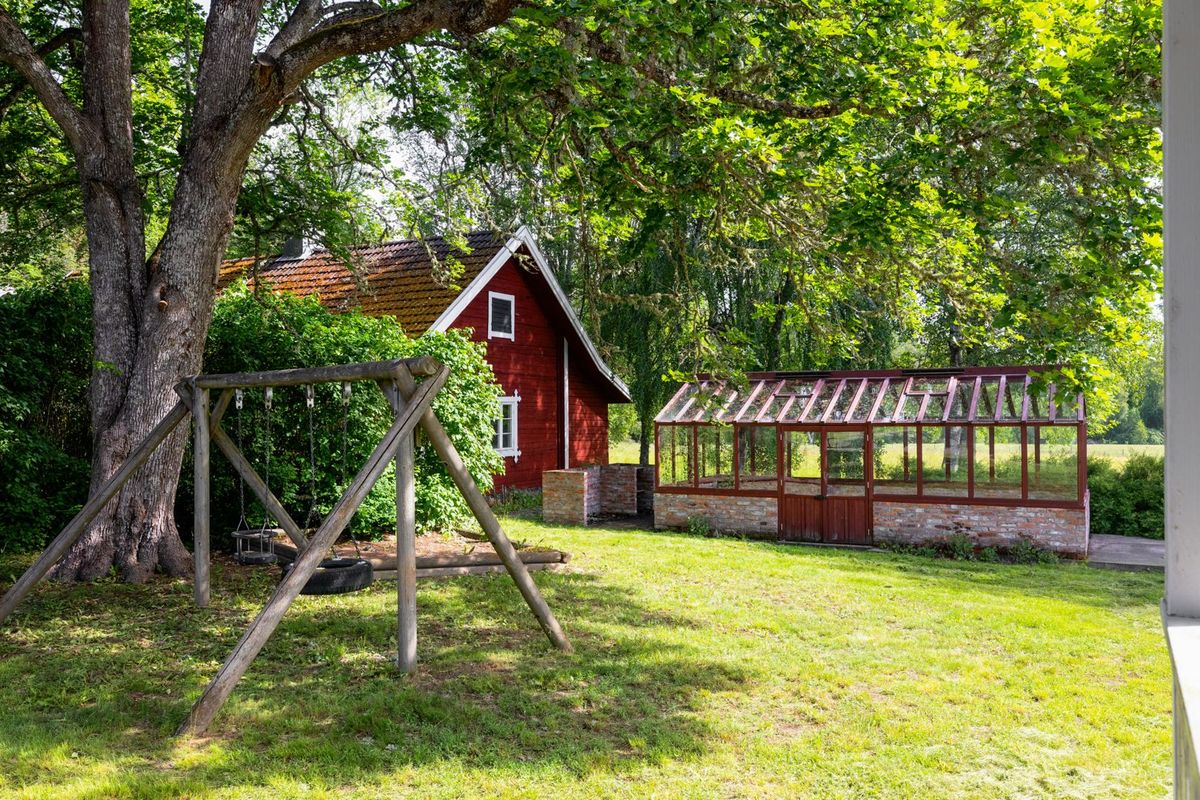 Rösa Östergård 4