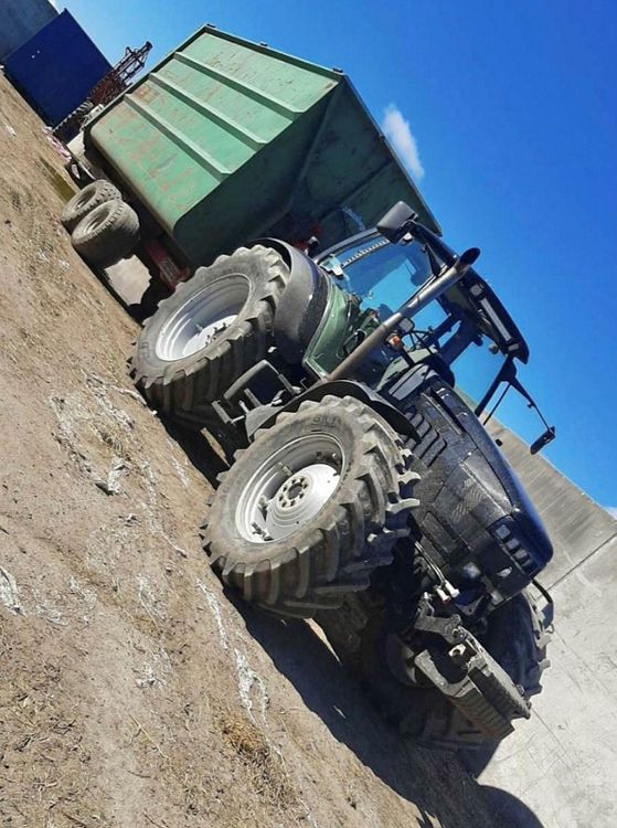 Vallskörd med världens enda svarta Lamborghini R7:a, hälsar Helmer.