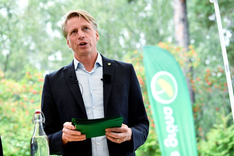 Per Bolund.